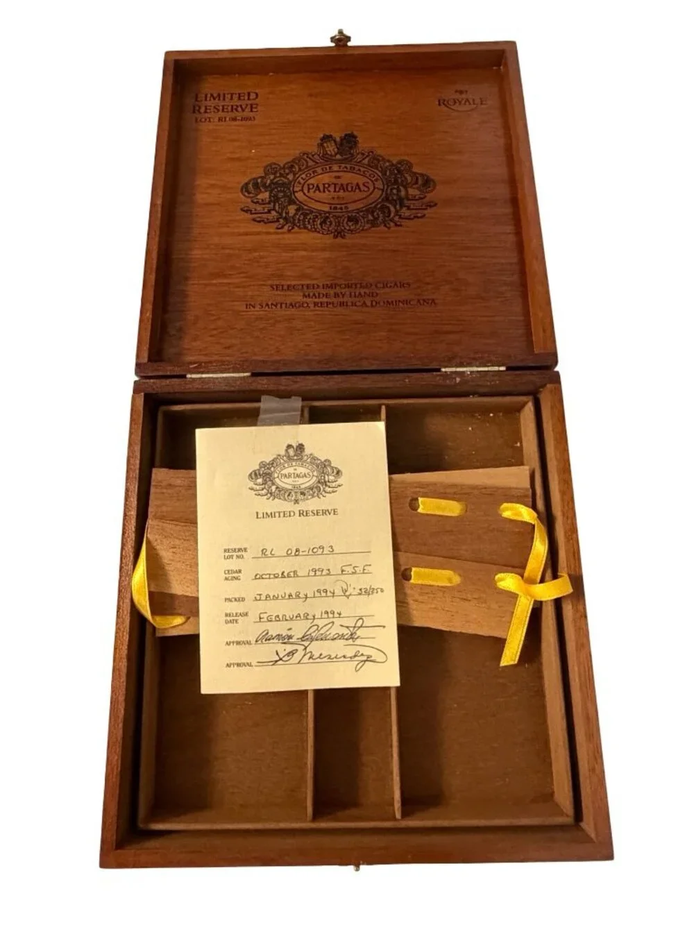 Vintage Partagas Limited Reserve Royale Cigar Box Wooden Humidor Presentation Bo